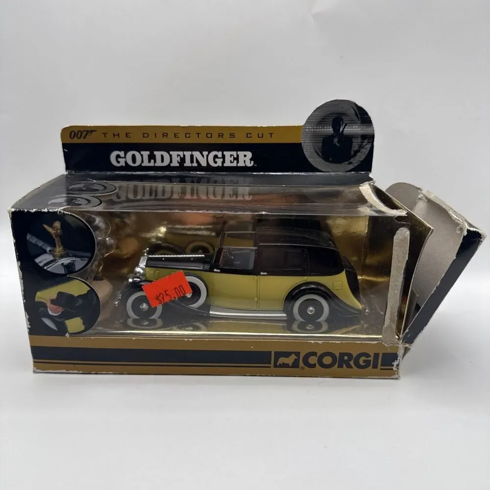 Corgi Rolls Royce III Sedance De Ville CC06803 1:36 Goldfinger 007 Diecast